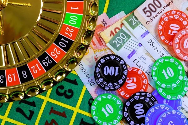 Dasbor promosi pertaslot menampilkan kalender mingguan dan status klaim cashback